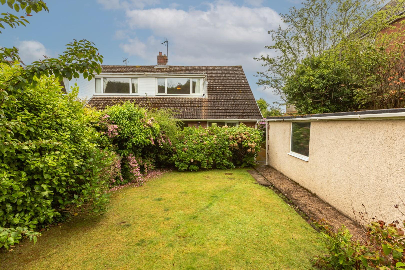 Whiteshell Drive, Langland, Swansea, SA3 4SY